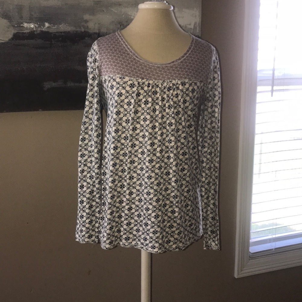 EUC, cute print boutique knit top, M